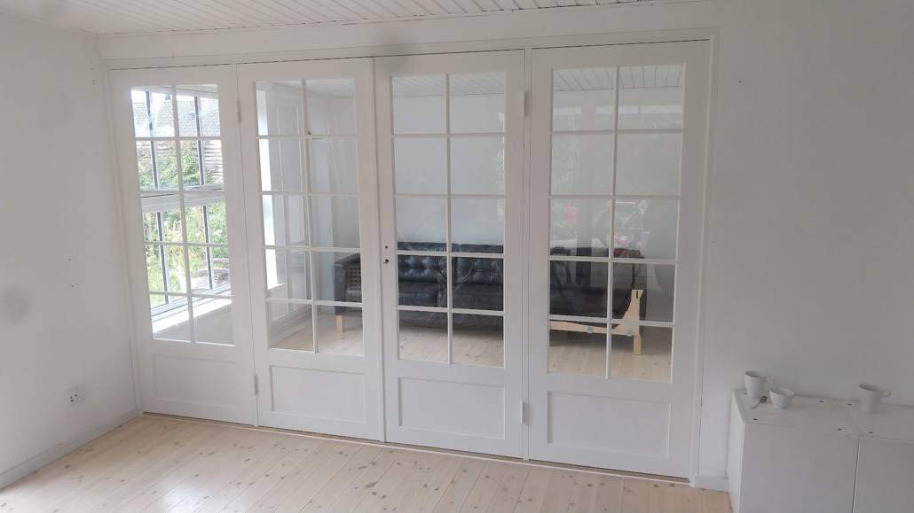 Glasvæg med franske døre